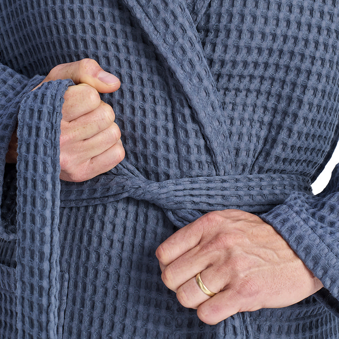 Christy Waffle Navy bathrobe image