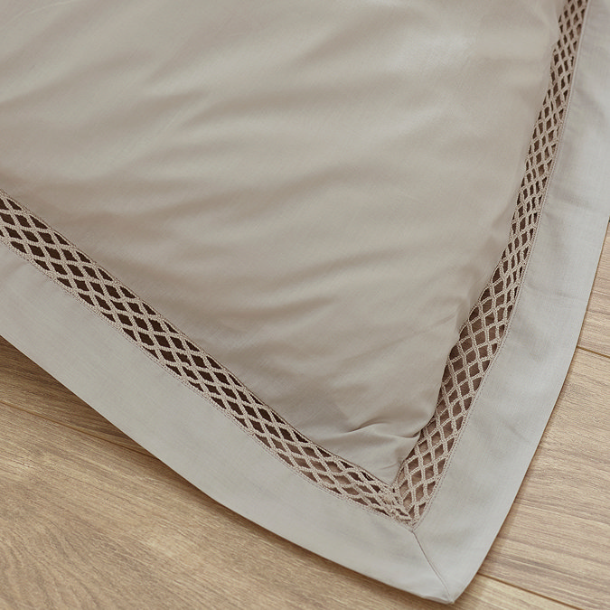 lattice lace natural on bed image 2