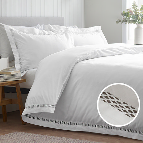 Classic Lattice Lace White PL Image