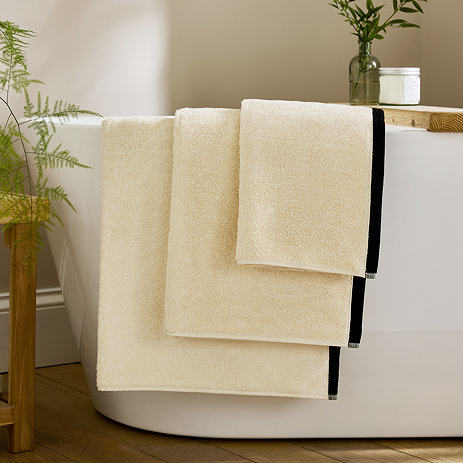 Contrast Border Oatmeal and Black Towel Images