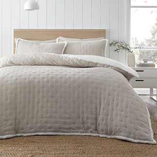 Cosy Nori Sherpa Duvet Cream