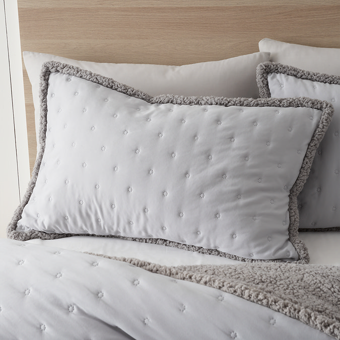 Cosy Nori Sherpa Duvet Silver Close Up