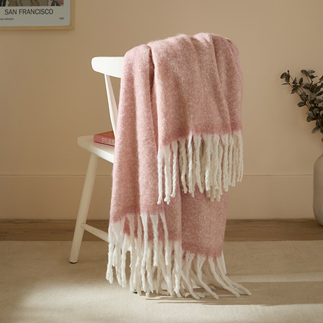 cozy throw pink