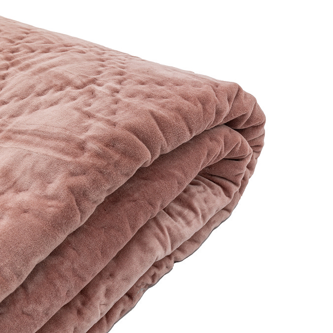 Della Blush Bedspread
