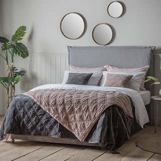 Della Blush Bedspread