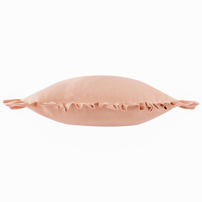 effie rose in vintage blush cushion image