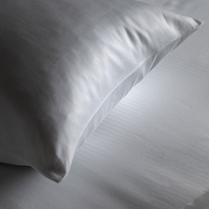 Housewife pillowcase pair image