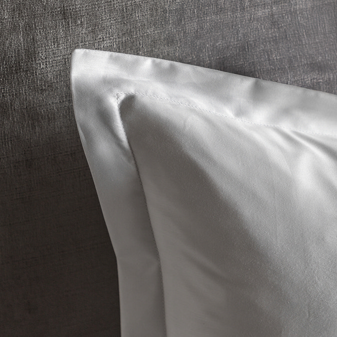 Oxford Edge Pillowcase pair