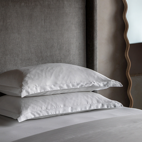 Oxford Edge Pillowcase pair