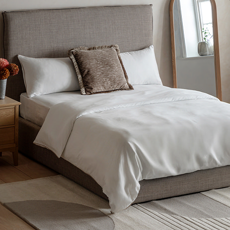 Egyptian Cotton Sateen Piped Duvet Cover Set