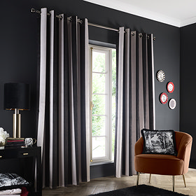 Festivo curtain on wall image 1