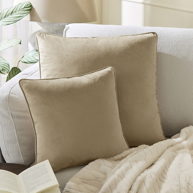 43 x 43cm carousel image