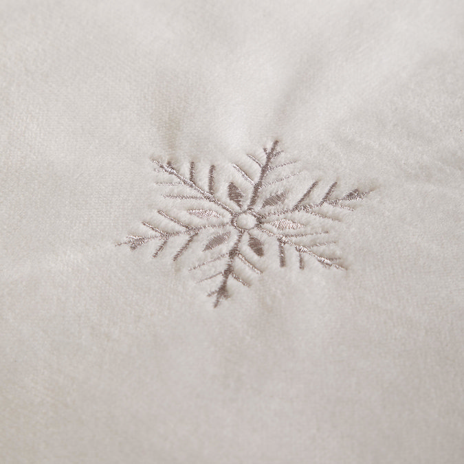 Frosted Snowflake Duvet Cover Set image