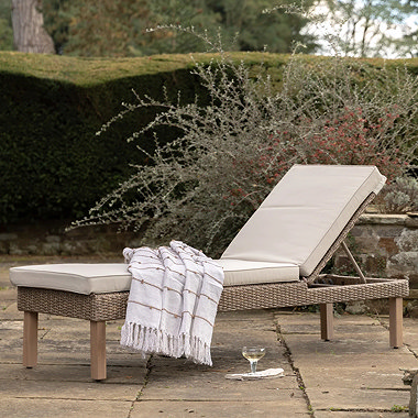 sun loungers