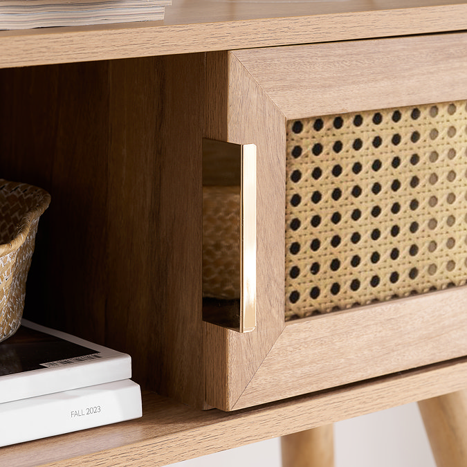 29GRA001 carousel image