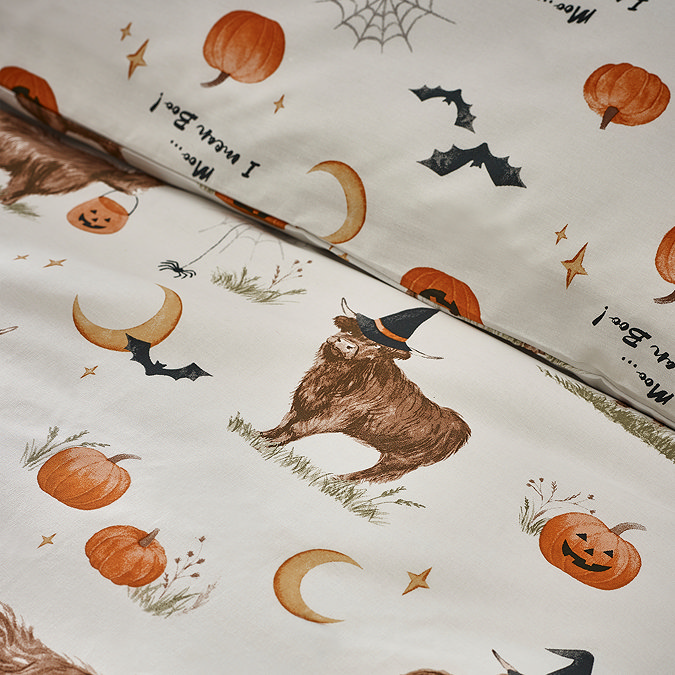Halloween Highland Cow Print