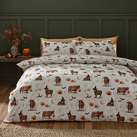 Halloween Highland Cow Reversible Duvet