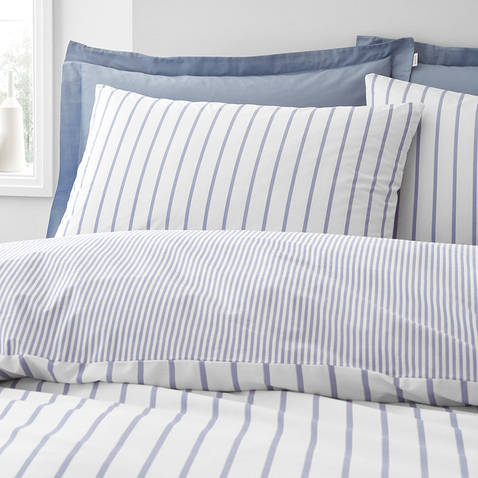 Hampton stripe duvet cover set in blue on bed image 3