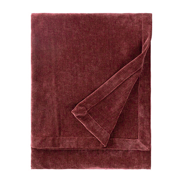 Heavy chenille throw in beetroot image 