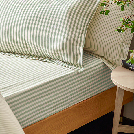 Hebden Fitted Sheet Forest Green
