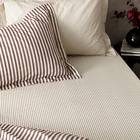 Hebden Fitted Sheet on bed image 1