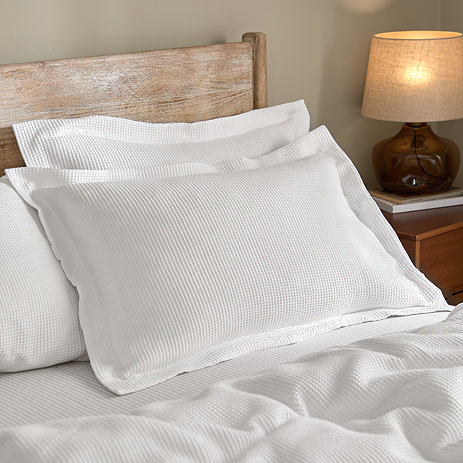 Hebden Relaxed Waffle pillowcase pairs chalk