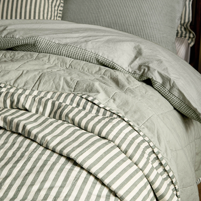 Hebden stripe forest and bay green bedspread