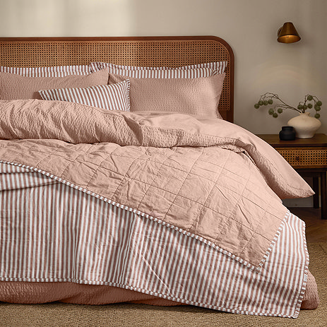 hebden pecan and cotta bedspread