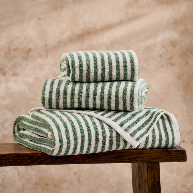 Hebden Green & Beige Towels Image