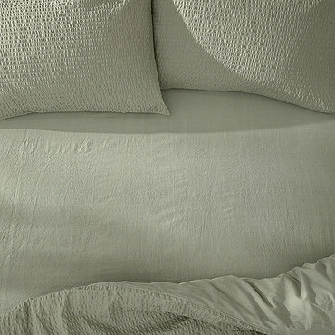 Hebden Washed Cotton Fitted Sheet bay green
