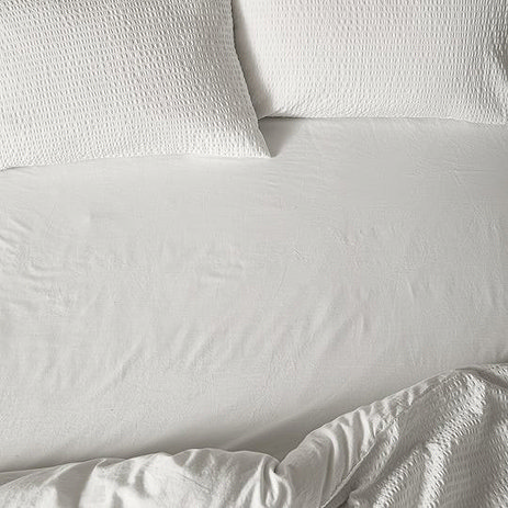 Hebden Washed Cotton Fitted Sheet chalk