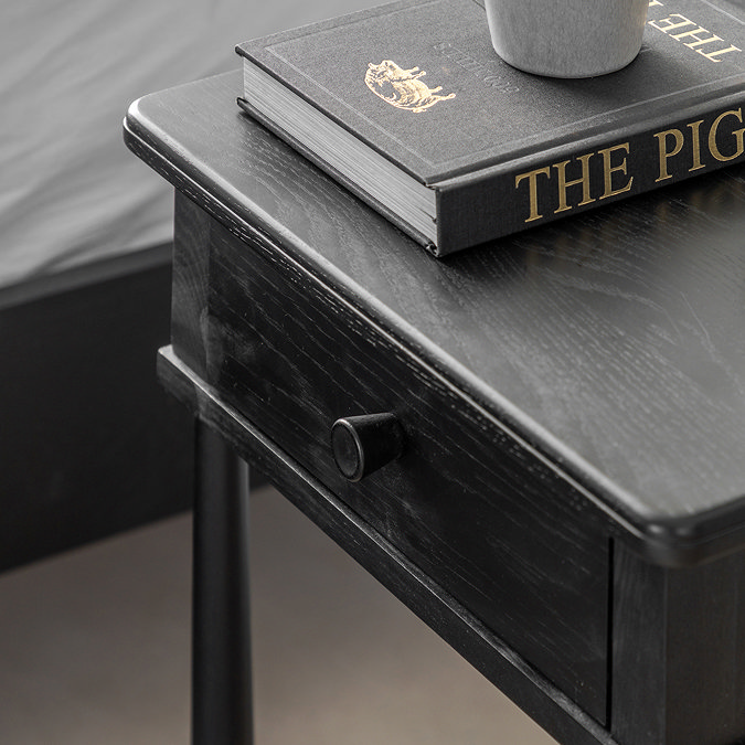 Henley 1 drawer bedside table image 5