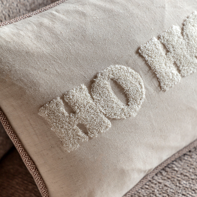 Hohoho Cushion