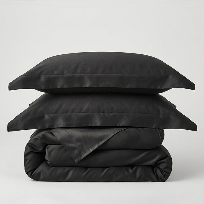 black stack of 300 thread count bedding