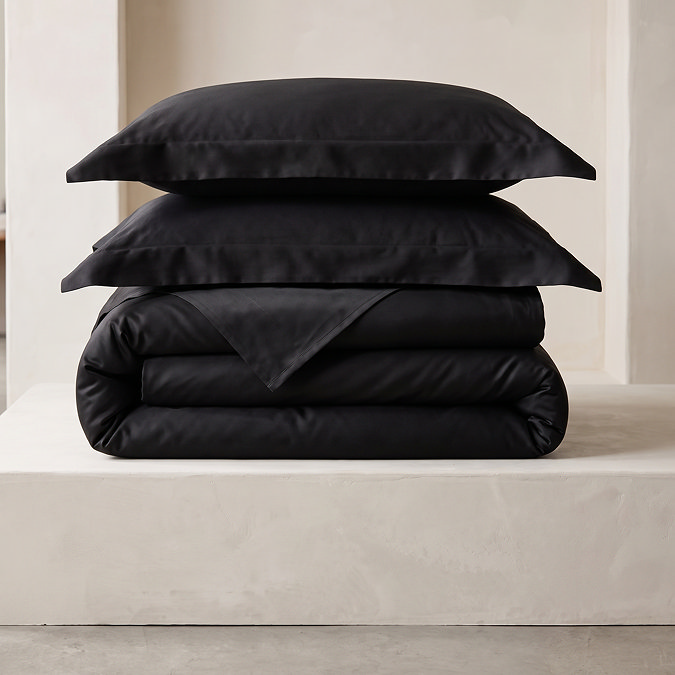 black stack of 300 thread count bedding
