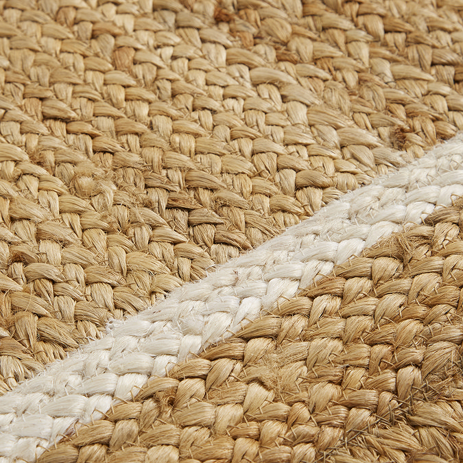 Iona Scallop Edge Jute Rug - Natural carousel image
