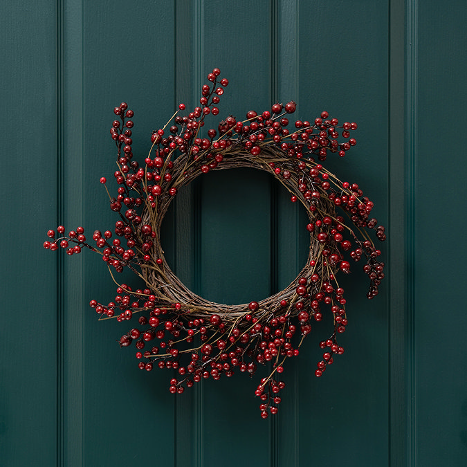 Iris Red Berry Wreath