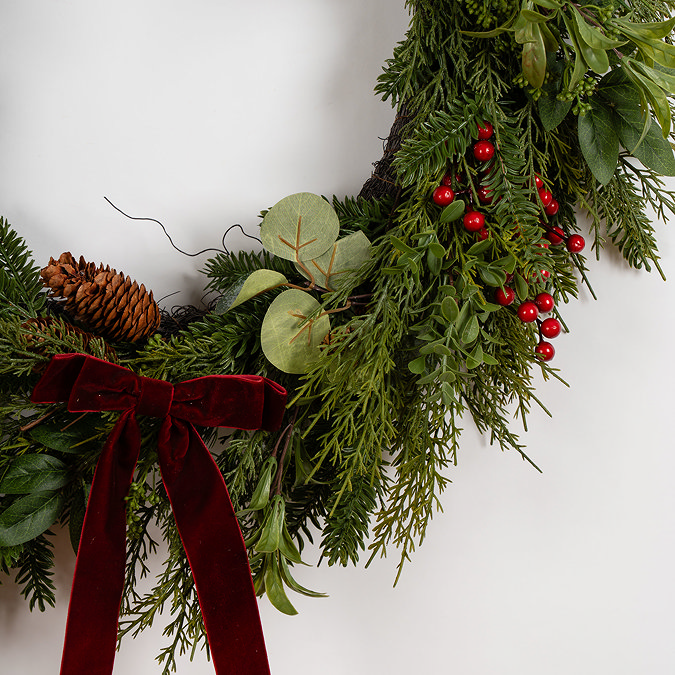 Iris Oversize Wreath