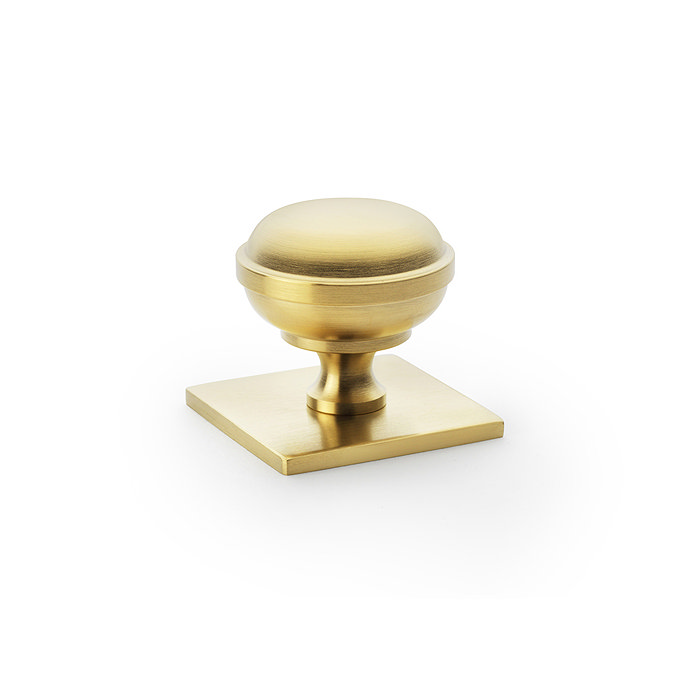Isen Collection satin brass cupboard knob on square plate image