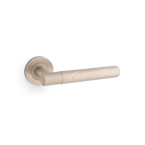 isen satin nickel hammered door handle image