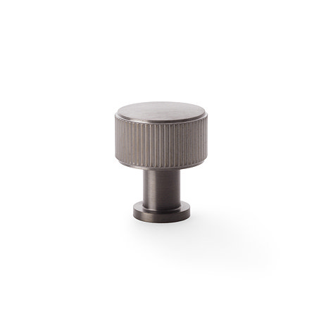 Isen Reeded Cabinet Knob in Dark Bronze PVD image
