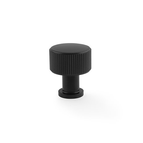 Isen Reeded Knob in matt black image