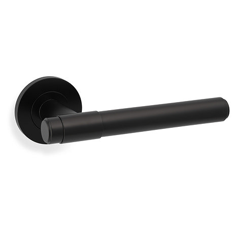 Isen Round Door Handle in black image