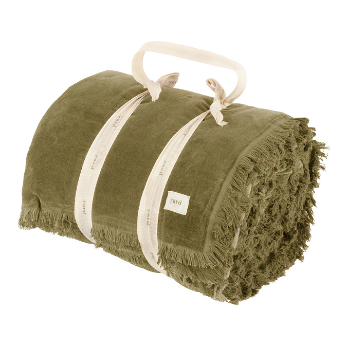 Jaye Bedspread in moss image 6