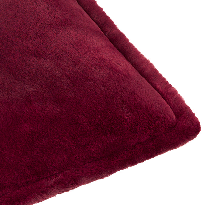 kallu berry cushion image