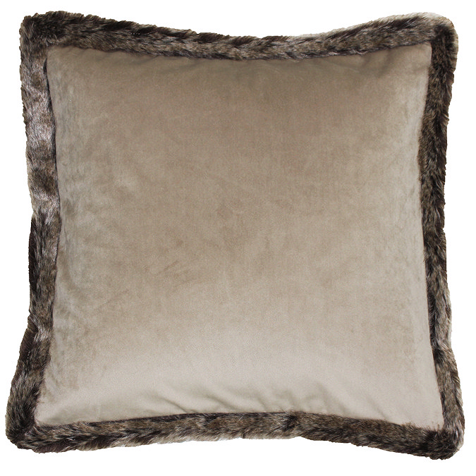 Kiruna Taupe cushion image