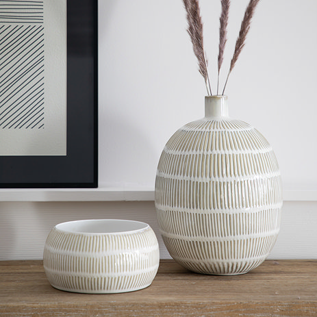 Vase Main