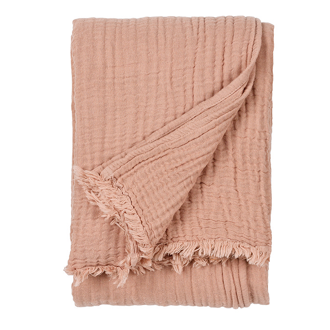 lark throw image