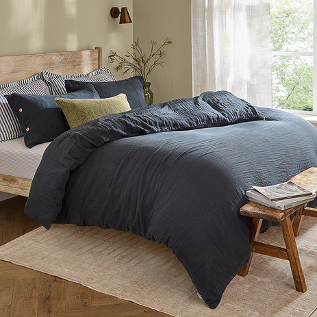Lark Navy Duvet Cover Set Image
