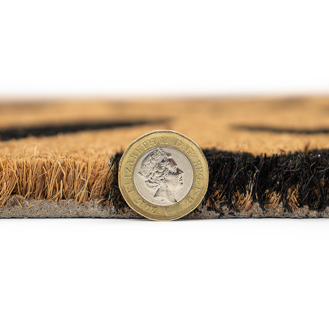 Coir Doormat Hearts close up image 4